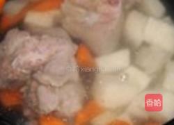 沙葛绿豆脊骨汤的做法图解3