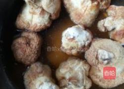 猴头菇乌鸡汤的做法图解1