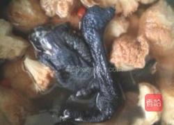猴头菇乌鸡汤的做法图解3