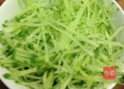 萝卜之碧玉云丝的做法图解2