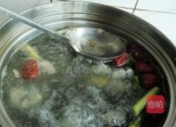红枣银耳乌鸡汤的做法图解6