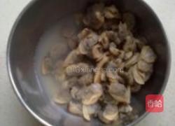 蛤蜊芙蓉蛋的做法图解1