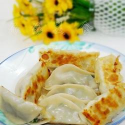 韭菜鲜肉馅锅贴的做法[图]
