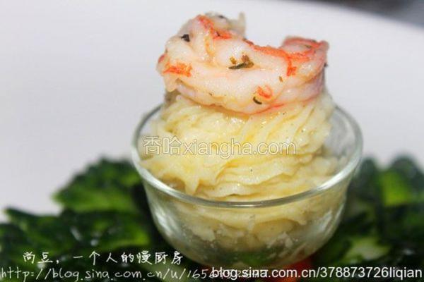 罗勒鲜虾土豆泥