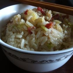 腊肠包菜煲仔饭的做法[图]