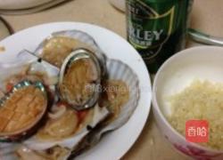 蒜茸烤扇贝的做法图解1