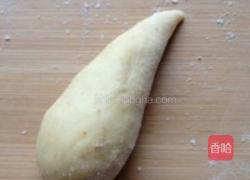 小热狗面包卷的做法图解2