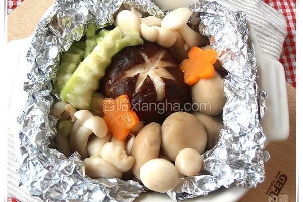箔烧菌菇丝瓜