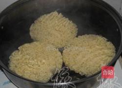 牛肉丸清汤面的做法图解1