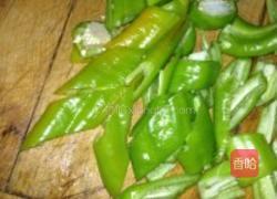 尖椒爆炒鸡心的做法图解5