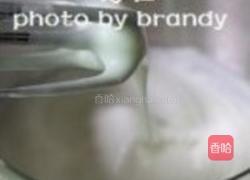 柚子酱戚风蛋糕的做法图解11