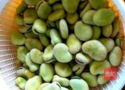 酥炸蚕豆瓣的做法图解1