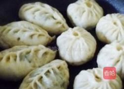 小白菜柳叶煎包的做法图解12