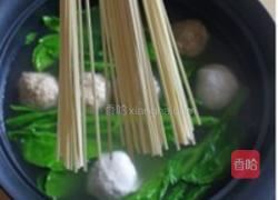 贡丸鲜蔬面的做法图解4