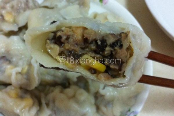 猪肉香菇玉米饺子