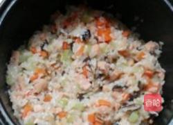 懒人电饭煲焖饭的做法图解2