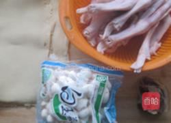 鸭掌菌菇千张汤的做法图解1