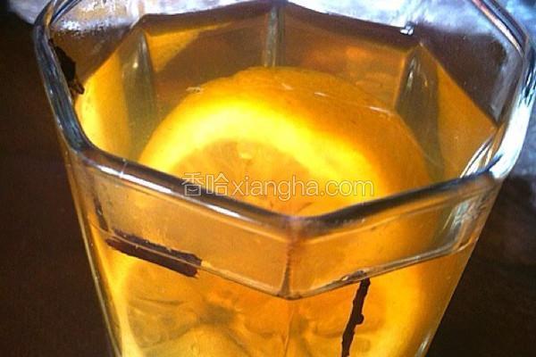 热柠檬茶