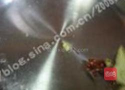 吮指怪味虾球的做法图解2