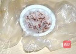 红米肉松海苔饭团的做法图解2