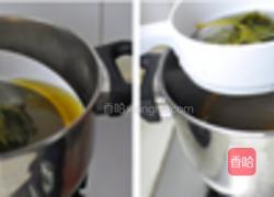 艾叶大蒜煮鸡蛋的做法图解2