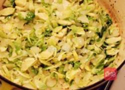 意大利式甘蓝菜饭的做法图解3