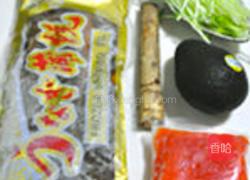 鳄梨鳗鱼五彩卷的做法图解1