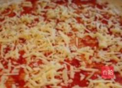 菠菜培根牛油果奶酪匹萨的做法图解2