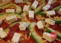 菠菜培根牛油果奶酪匹萨的做法图解6