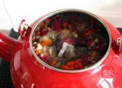 枸杞蜜枣花茶的做法图解4