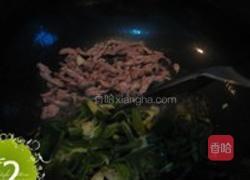 水闷油豆腐小炒肉的做法图解2