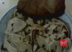 面筋炒木耳的做法图解1