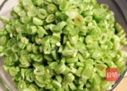 鸡肉扁豆馅包子的做法图解3