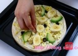 牛油果香蕉披萨的做法图解4