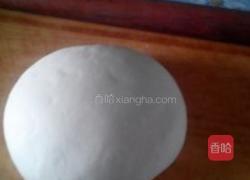 香菜洋葱猪肉馅饼的做法图解2