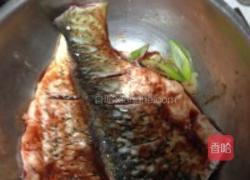 豉汁烤鱼的做法图解1