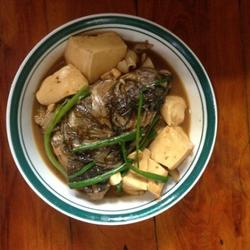 胖头鱼烧豆腐的做法[图]