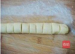 奶香玉米窝窝头的做法图解3