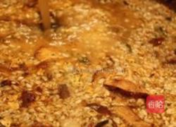 藏红花牛肝菌菇意大利烩饭的做法图解7