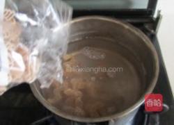香菇酱意粉的做法图解2