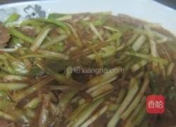 黑胡椒韭黄炒牛肉的做法图解6