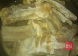 山药红根炖牛排的做法图解1