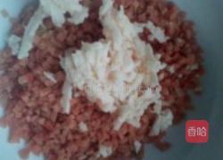 猪肉小葱锅贴的做法图解2