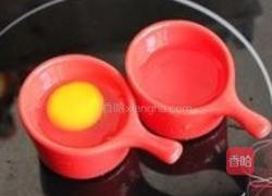 微波海苔蛋羹的做法图解1