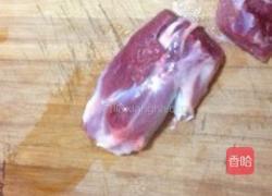 清肝明目鲍鱼煲瘦肉的做法图解1