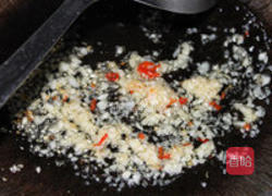 蒜茸蒸生蚝的做法图解4