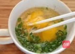 虾米菜脯蛋饼的做法图解2