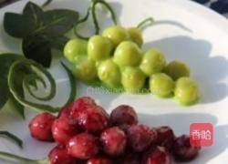 鸳鸯葡萄乳饼的做法图解3
