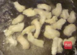 双椒牛蹄筋的做法图解1