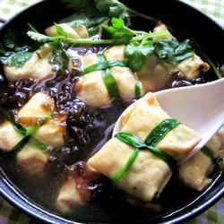 蛋皮三鲜馄饨的做法[图]